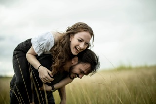 Ricky and Ellie Get Hitched